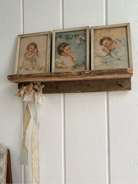 Vintage 1930s set of 3 Pictured frames